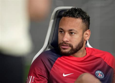 E Ufficiale Anche Neymar Saluta Il Psg Passa All Al Hilal