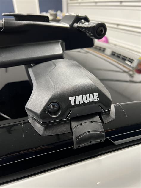 Taycan Ct W Vs Thule Wingbar Edge Thule Vector M Roofbox