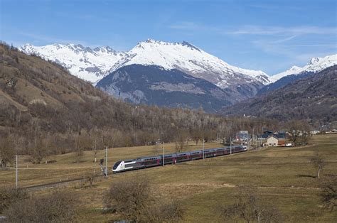 TGV Duplex 247 Der SNCF Zwischen Landry Und Aime La Plagne