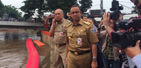 Jakarta Banjir, Anies Baswedan Keluarkan 11 Instruksi - FAJAR