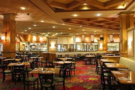 Rampart Buffet Las Vegas Restaurant Reviews Phone Number And Photos