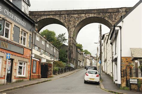 King Street Richard Croft Cc By Sa Geograph Britain And Ireland