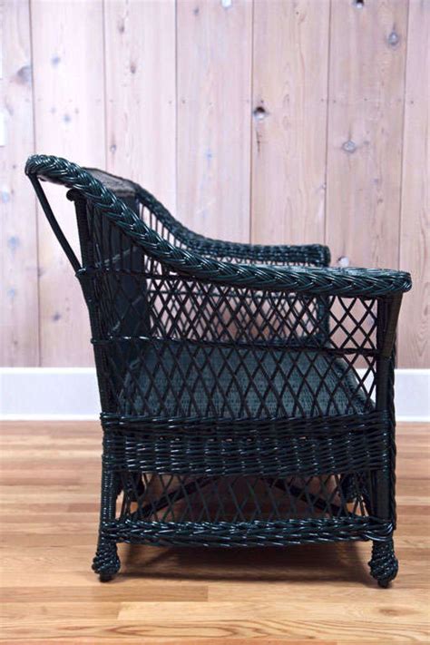 Antique Bar Harbor Wicker Settee At 1stdibs