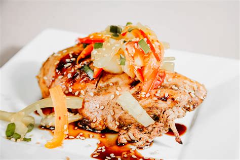 Bone Suckin Chicken Yaki With Pineapple Pepper Relish Bone Suckin Sauce Recipes