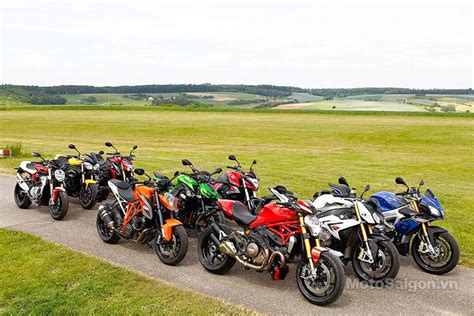 Suzuki GSX S so sánh với chiếc naked bikes Motosaigon