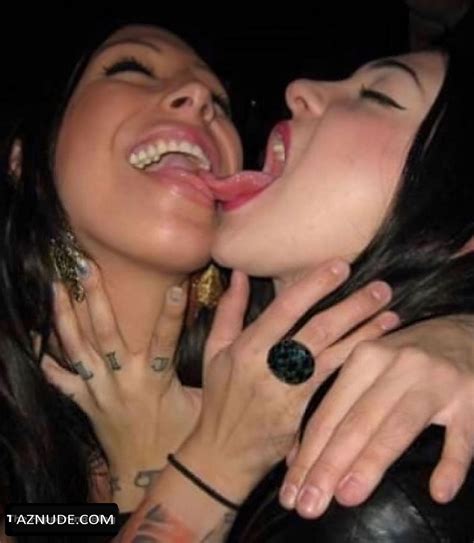 PORCELAIN BLACK Nude AZNude