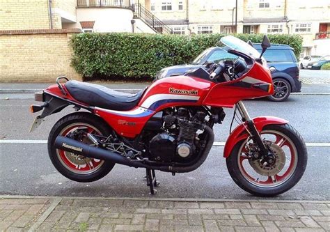 Bike Of The Day Kawasaki Gpz Unitrak Mcn