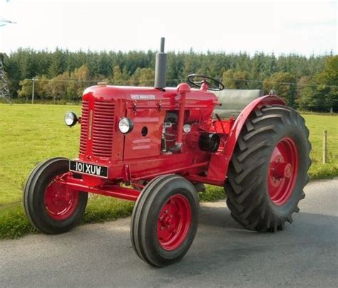 David Brown 50 D Tractor Tractors Vintage Tractors Classic Tractor