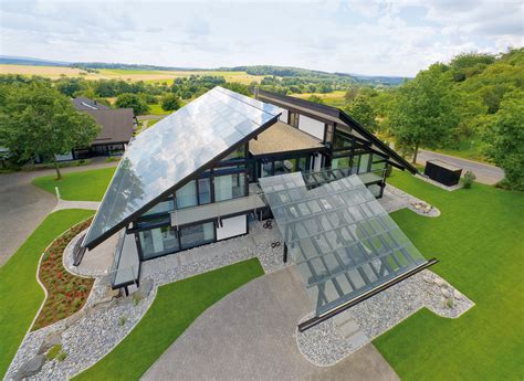 Huf Haus Musterhaus Art Hartenfels Contemporaneo Facciata Altro