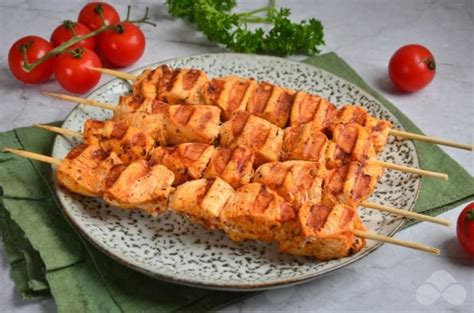 Куриные шашлычки по-гречески на гриле – простой и вкусный рецепт с фото ...