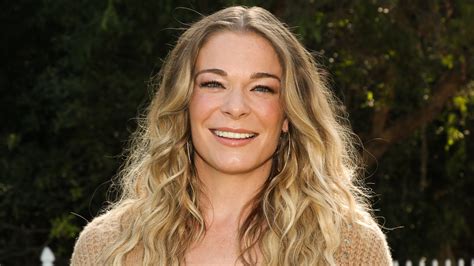 What Really Happened To Leann Rimes