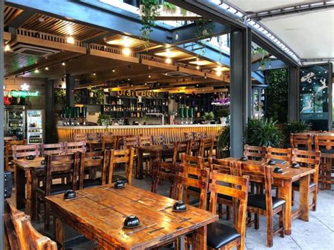 A Trung H I Ph Qu C A I M Check In Si U Hot M Ch T Ch U U