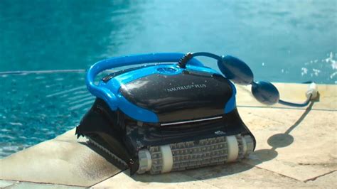 Best Automatic Pool Cleaners of 2024 - Reviews by New York Garden