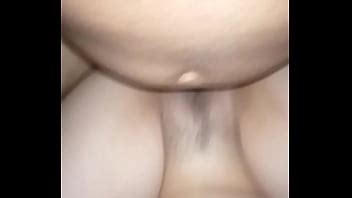 Puta Se Queja Mientras Que Le Dan De Perrito XVIDEOS