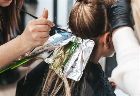 18 Types Of Hair Highlights And How To Achieve Them Hairstyle Camp