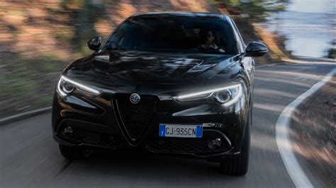 2023 Alfa Romeo Stelvio Estrema MotorWeek