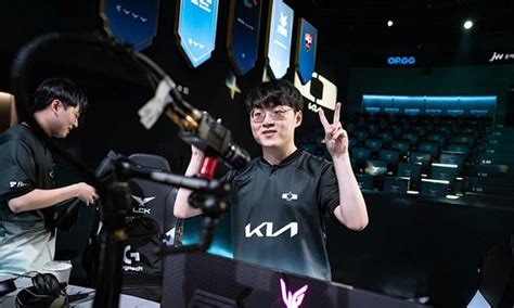 스포키 Lck 매운맛 농심 추격 뿌리친 Dk 6연승 질주