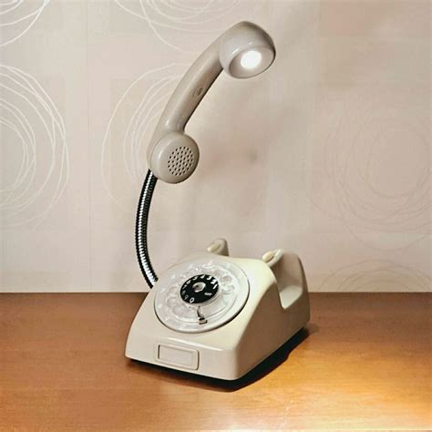 Haloo Valo Nude Lankapuhelin Valaisin Designkaje Fi