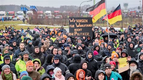 Politikai válság és káosz Németországban jogállami rend