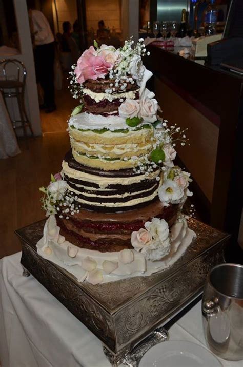 Gola Torta Iz Poco Loco A Naked Cake Novi Trend U Svetu I Kod Nas Hvala Vesna Radovanovic Na