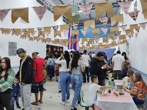 Escolas e creches municipais de São Sebastião celebram festas juninas