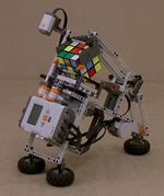 LEGO Robot Solves Rubik's Cube All By Itself - Neatorama