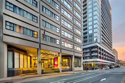 Hollis Halifax A Doubletree Suites By Hilton Discover Halifax Bsl