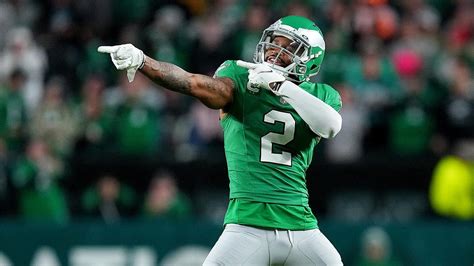 eagles players wife rants  bs  receives  social media