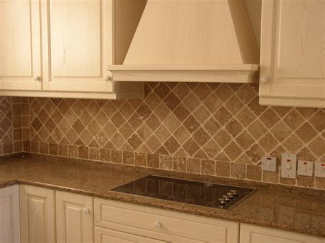 Best Travertine Backsplash Ideas You Should Consider For Your Kitchen