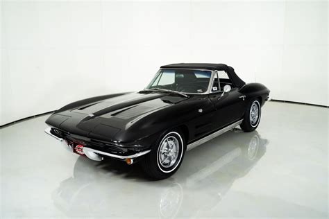 1963 Chevrolet Corvette | Fast Lane Classic Cars