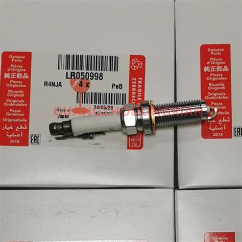 Oem Lr050998 C2z28434 Spark Plug For Land Rover Discovery 4 Range Rover ...