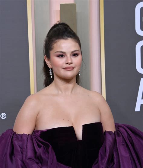 Selena Gomez Shouts At Security Guard At Beyonce's Show