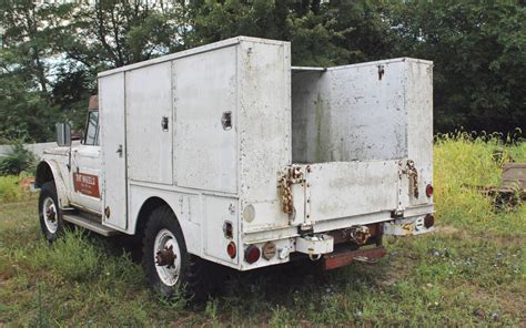 102622 1967 Kaiser Jeep M726 3 Barn Finds