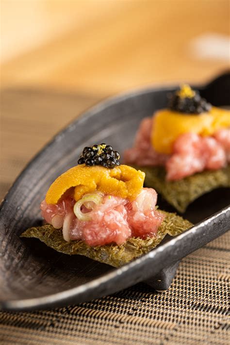 Silver Lake Has a Fancy New Omakase Spot Serving 30 Types of Hand Rolls