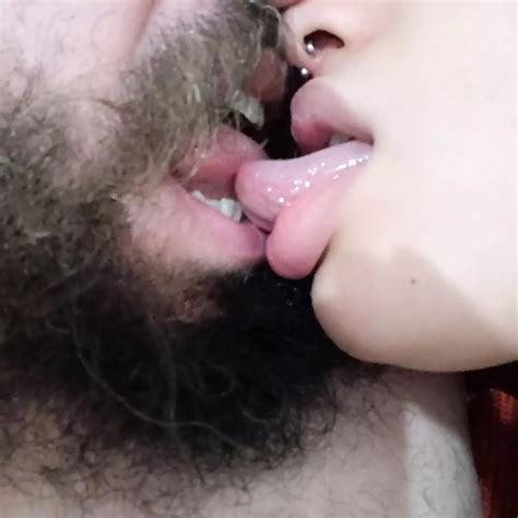 Free Cuckold Kissing Porn Videos Xhamster