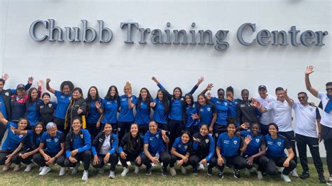 Idv Inaugura Su Centro De Alto Rendimiento De F Tbol Femenino