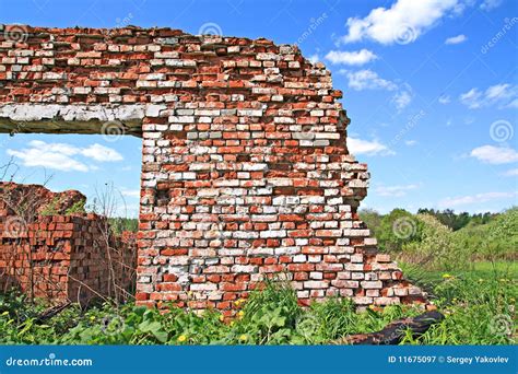 Destroyed Brick Wall Stock Image Image Of Crisis Border 11675097