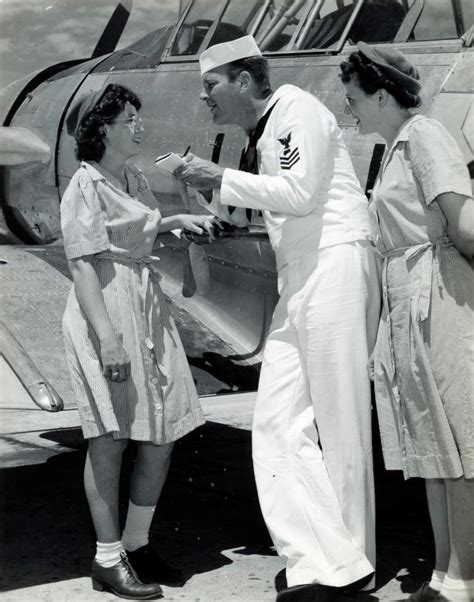 WAVES and a Sailor at Tyndall Field in Florida – Women of World War II