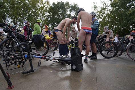 Riders protest as 65 bus frequency is cut during rush hour 6