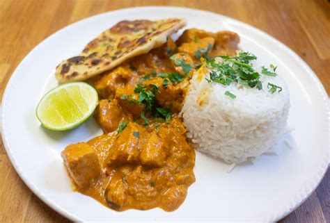 Homemade Butter Chicken Garlic Naan R Food