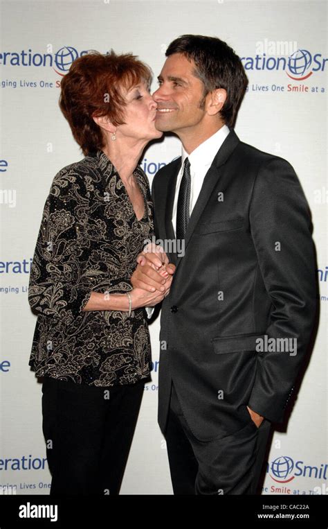 John stamos with mother hi-res stock photography and images - Alamy