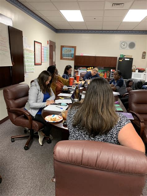 Shereen R. Reynolds on Twitter: "5th Grade PLC..taking a deep dive into