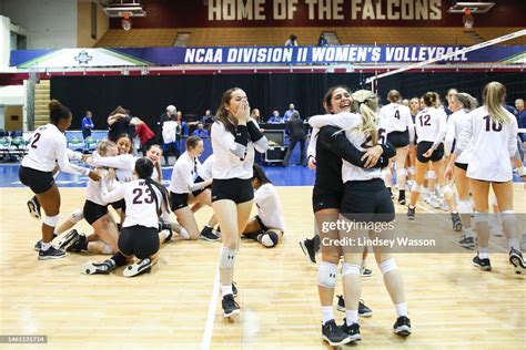 West Texas Aandm Buffs Players Celebrate Winning The Division Ii Womens