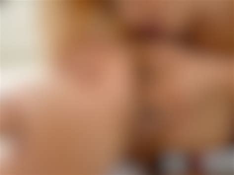 Perfect Outdoor Sex for Two Horny Lesbians Vidéos Porno Gratuites YouPorn