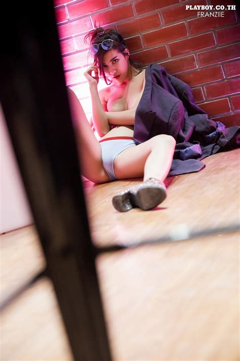 Bunny Franziie The Fappening Nude Explicit Photos The Fappening