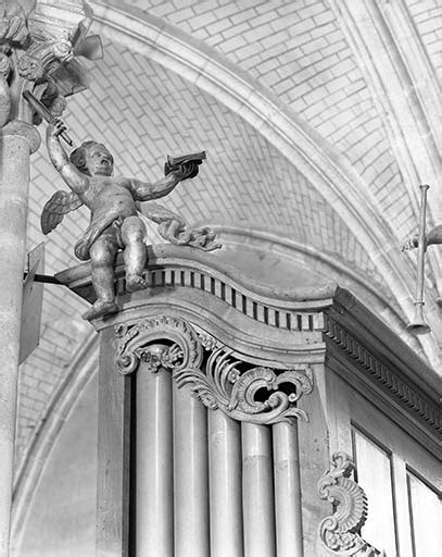 Orgue de choeur cathédrale Saint Jean Saint Etienne Besançon Doubs