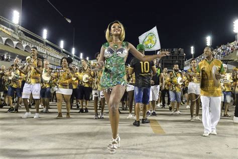 Mocidade Independente de Padre Miguel realiza ensaio técnico O Dia na