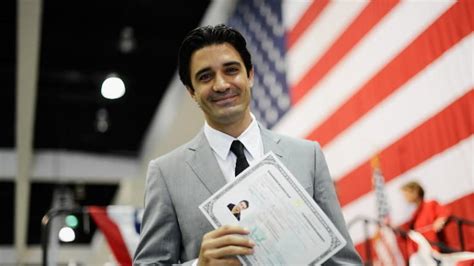 3 Practical Benefits of U.S. Citizenship | CitizenPath