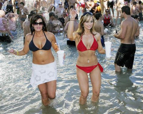 Update Remember That Teenager Who Won A Trip To Sex Island