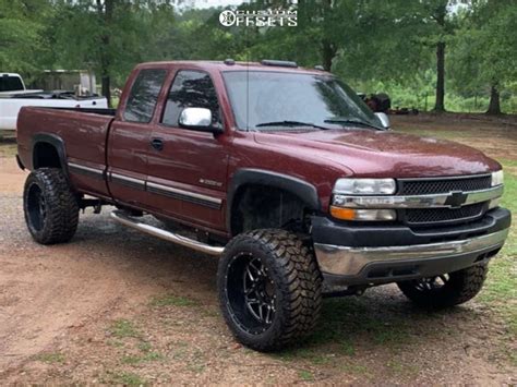 2001 Chevrolet Silverado 2500 Hd With 22x12 44 Scorpion Sc16 And 33125r22 Amp Mud Terrain